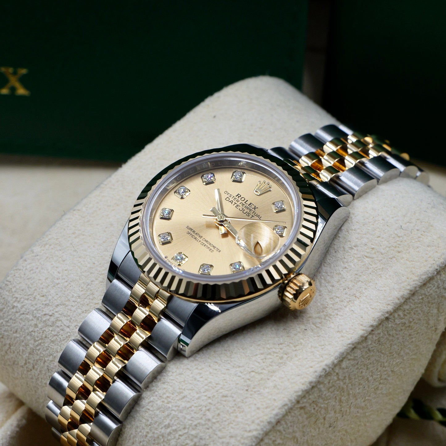 Rolex Lady-Datejust Champagne Diamond Dial 279173 - Full Set (2026)