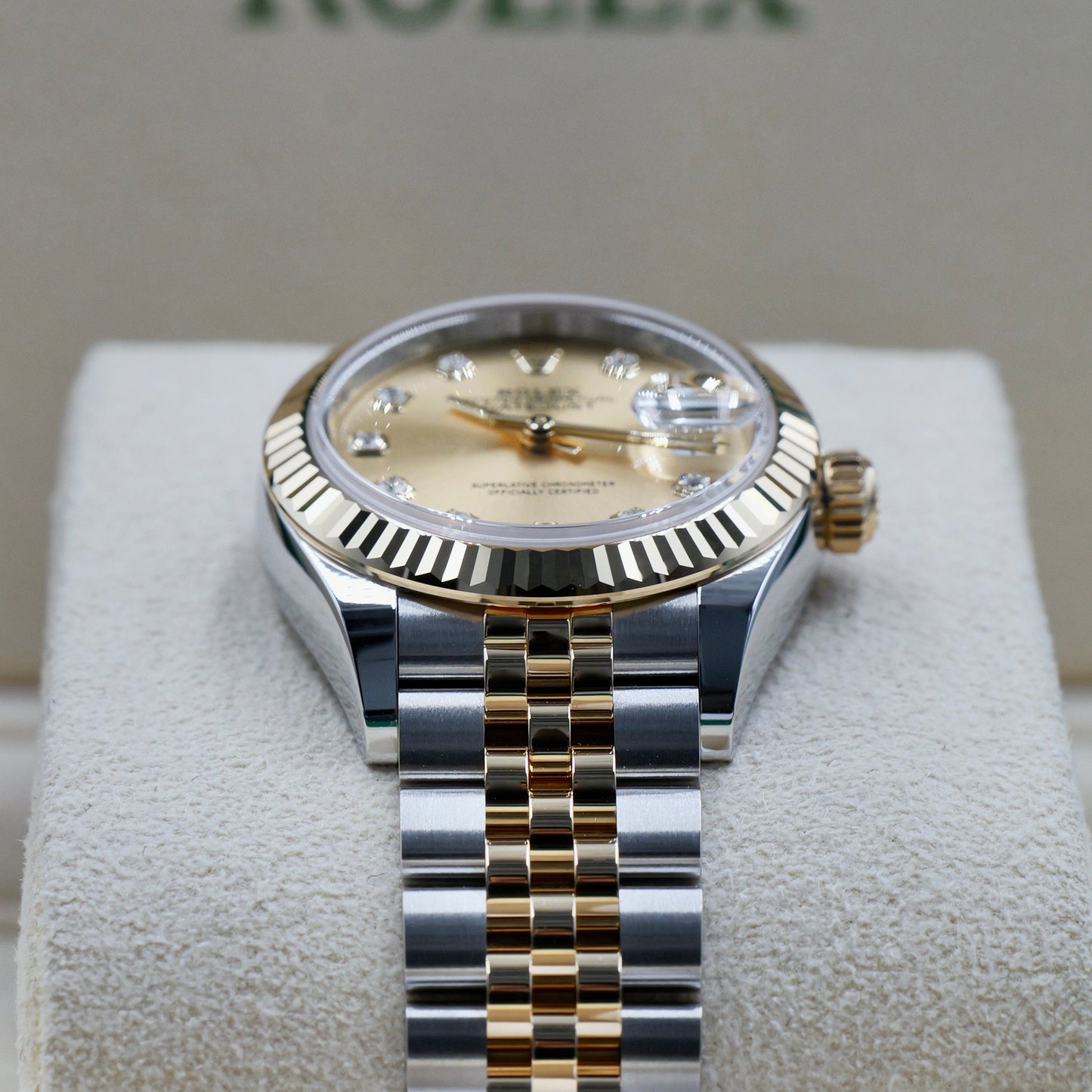 Rolex Lady-Datejust Champagne Diamond Dial 279173 - Full Set (2026)