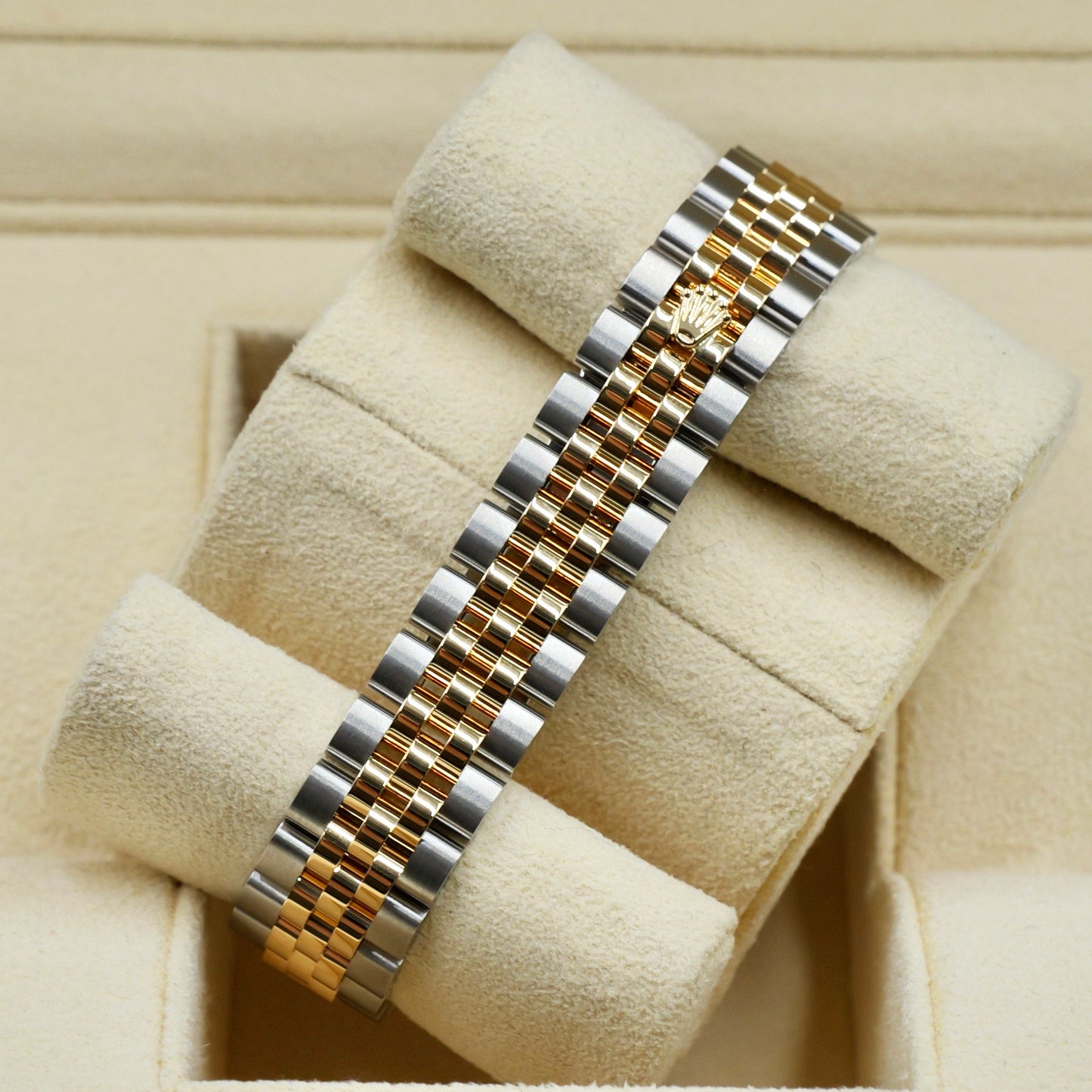 Rolex Lady-Datejust Champagne Diamond Dial 279173 - Full Set (2026)