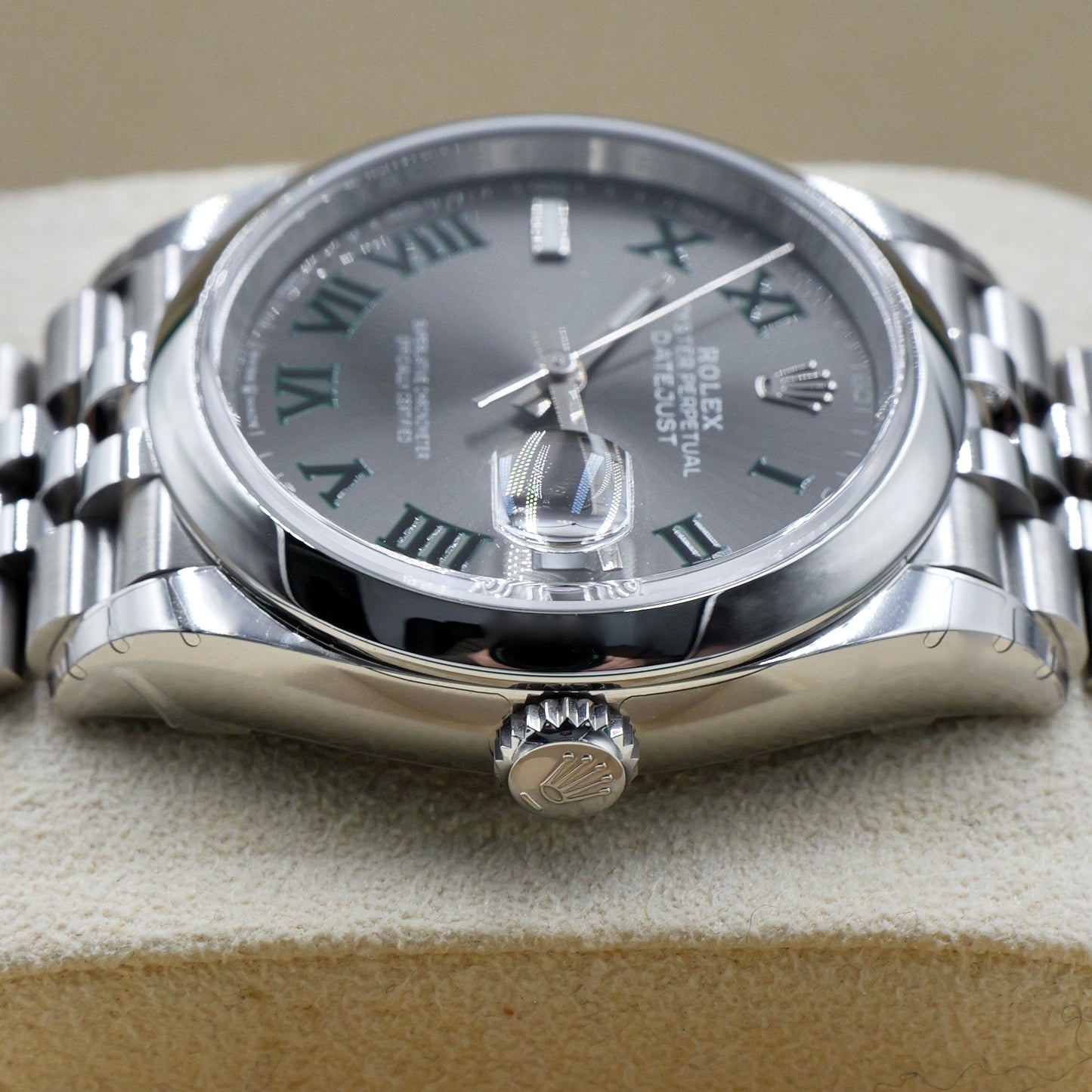 Rolex Datejust 36 Wimbledon Smooth Jubilee 126200 - Full Set (2024)