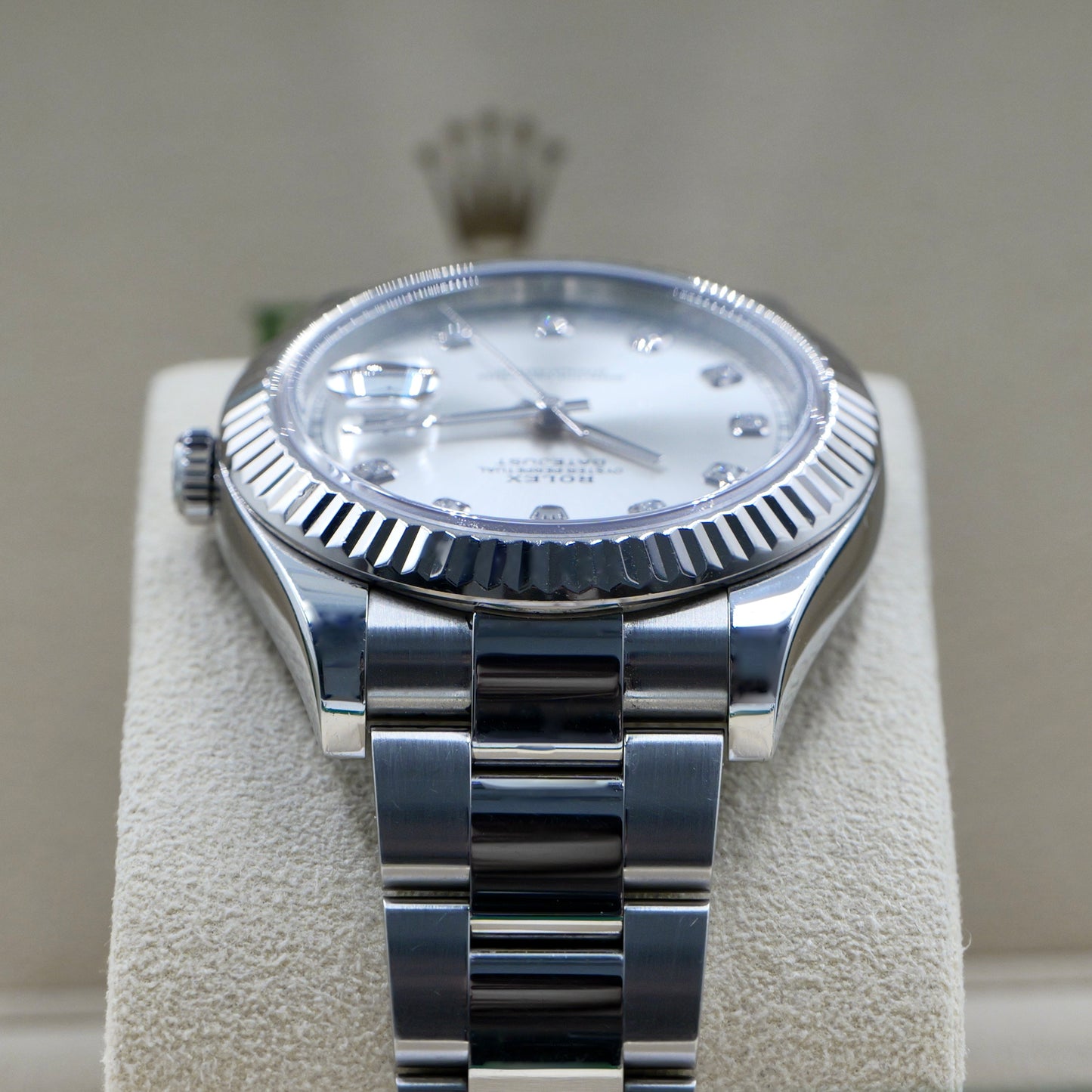 Rolex Datejust II Silver Diamond Dot Dial Fluted Oyster 116334 - Full Set (2017)