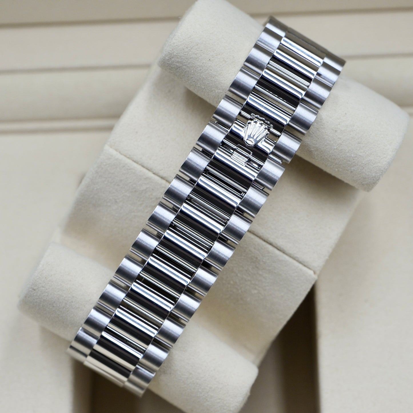 Rolex Day-Date 40 Pave Dial White Gold 228349RBR - Full Set (2022)