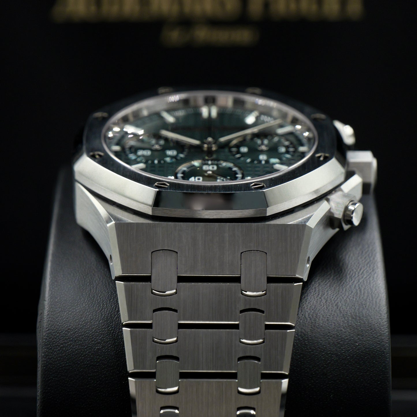 Audemars Piguet Royal Oak Chronograph Green Dial - Full Set (2026)
