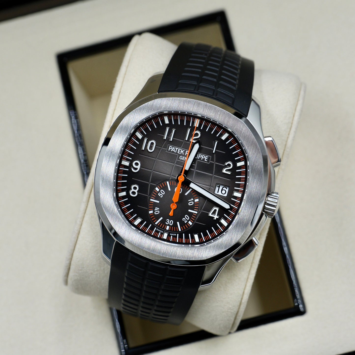Patek Philippe Aquanaut 5968A - Full Set (2023)