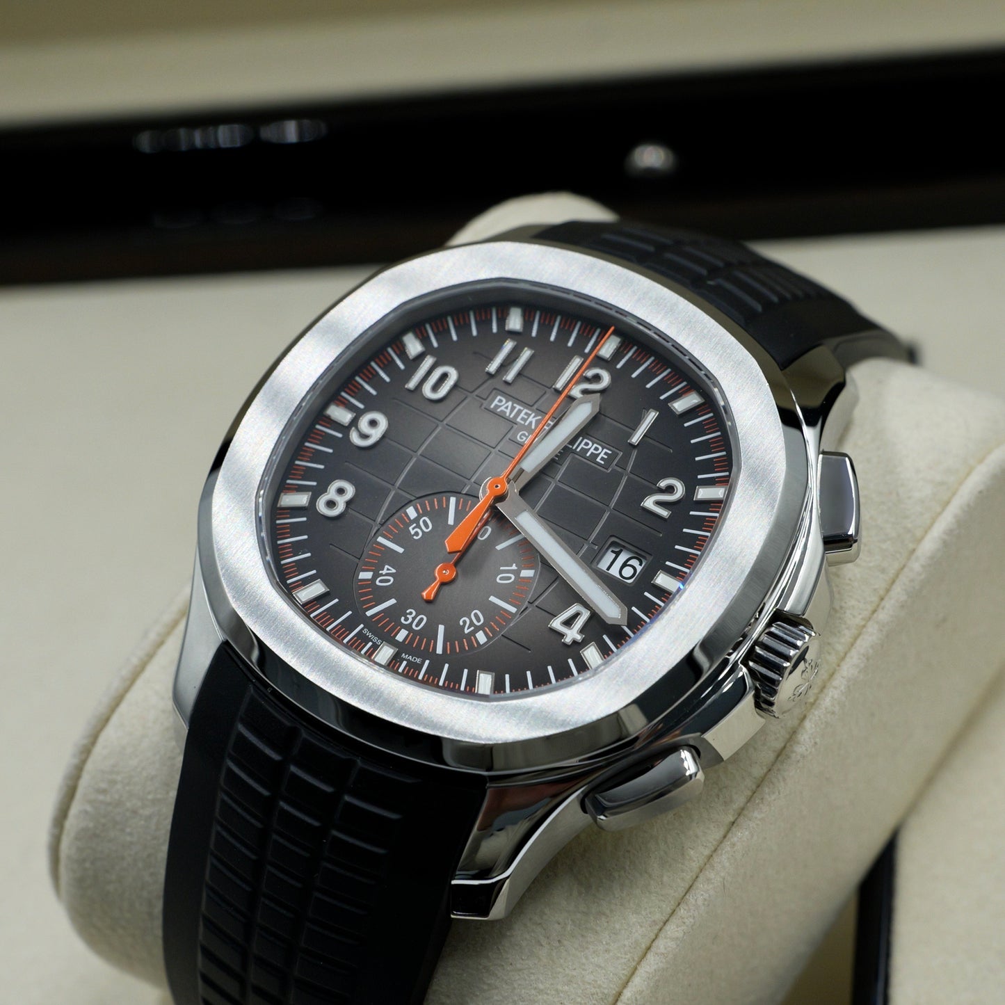 Patek Philippe Aquanaut 5968A - Full Set (2023)