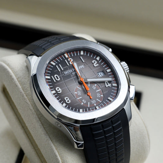 Patek Philippe Aquanaut 5968A - Full Set (2023)