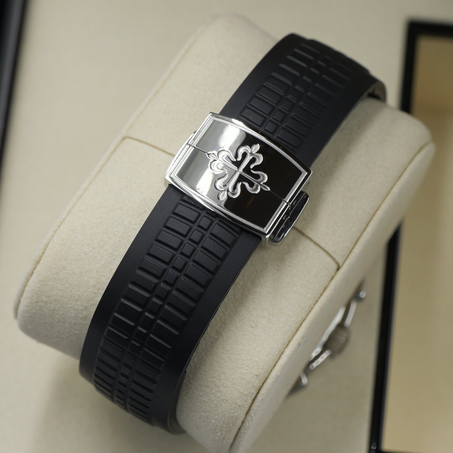 Patek Philippe Aquanaut 5968A - Full Set (2023)
