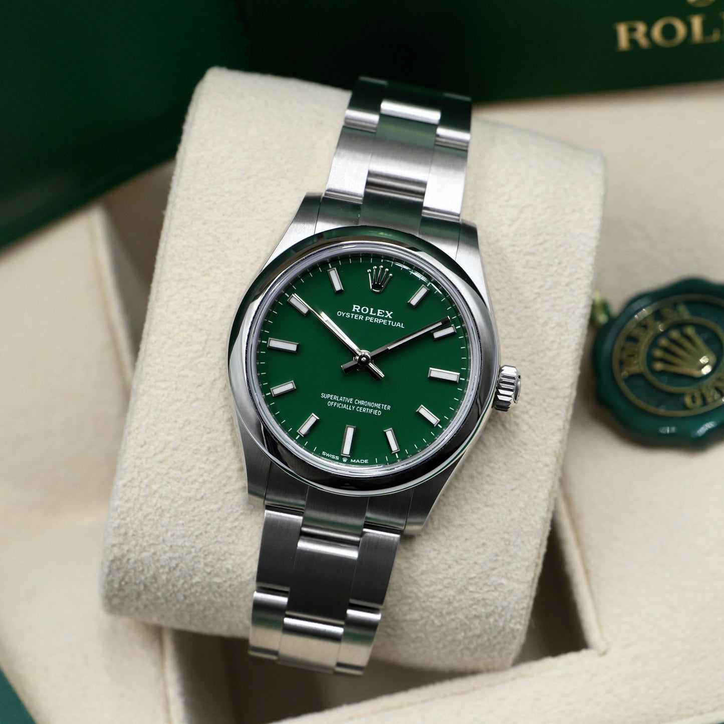 Rolex Oyster Perpetual 31 Green Dial 277200 - Full Set (2023)