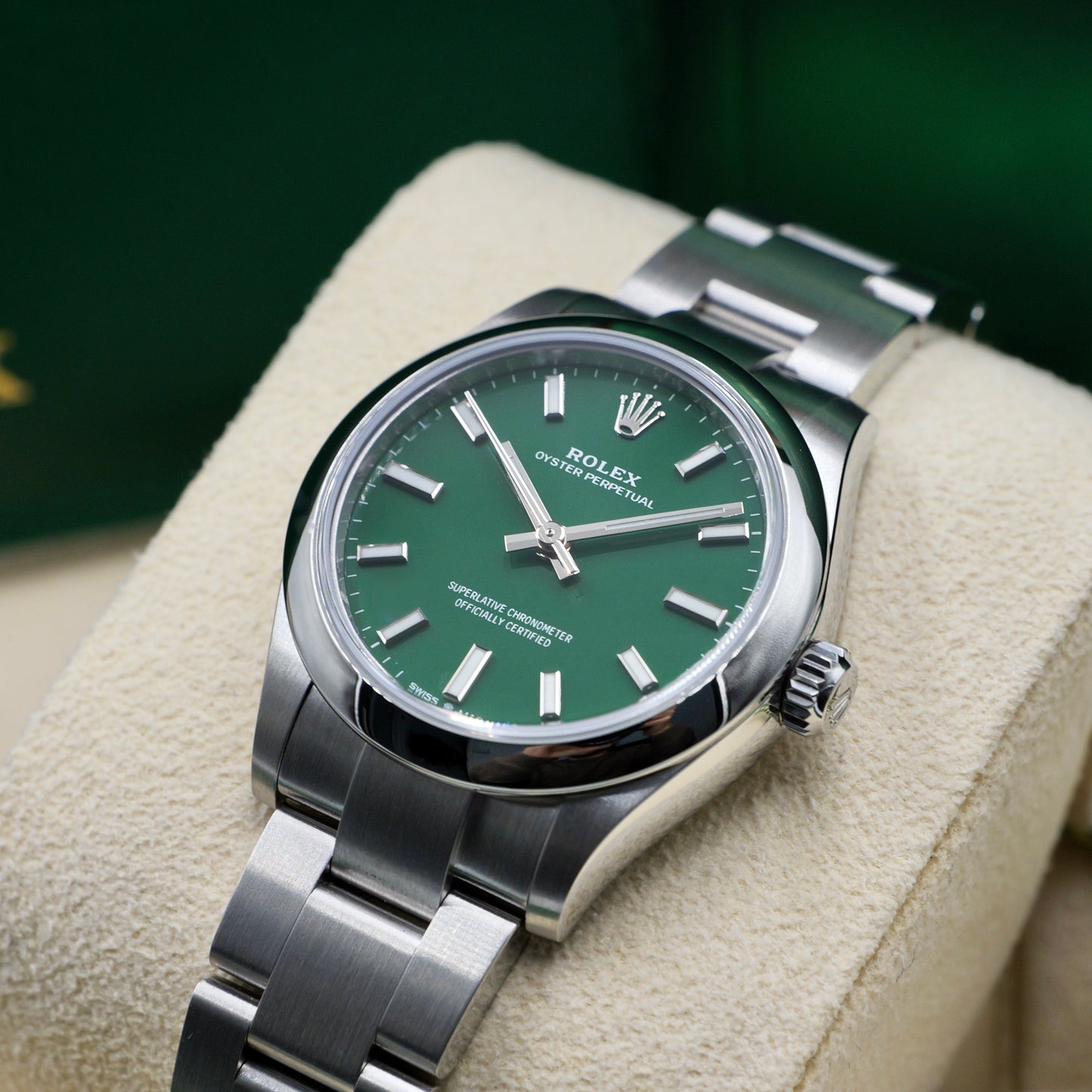 Rolex Oyster Perpetual 31 Green Dial 277200 - Full Set (2023)
