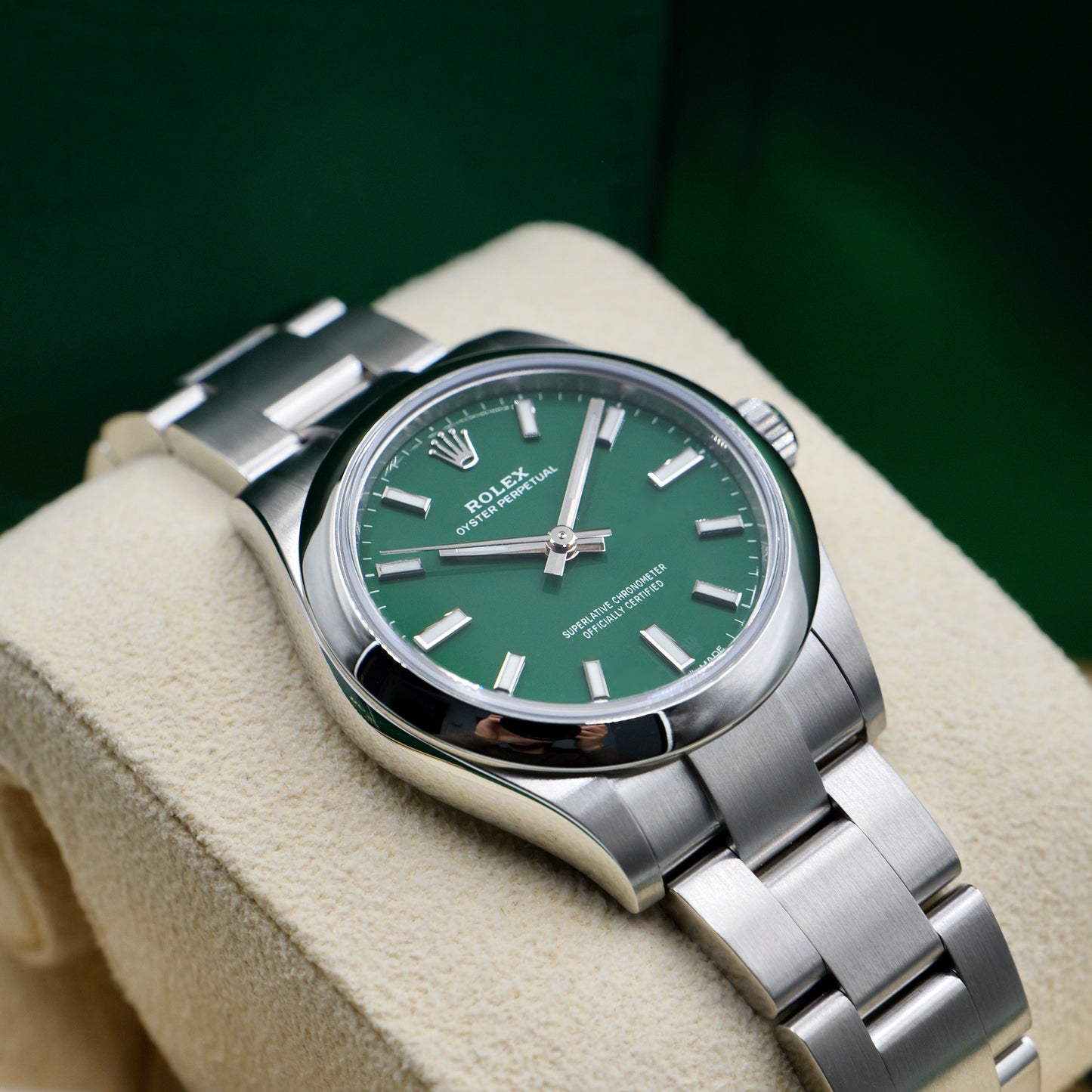 Rolex Oyster Perpetual 31 Green Dial 277200 - Full Set (2023)