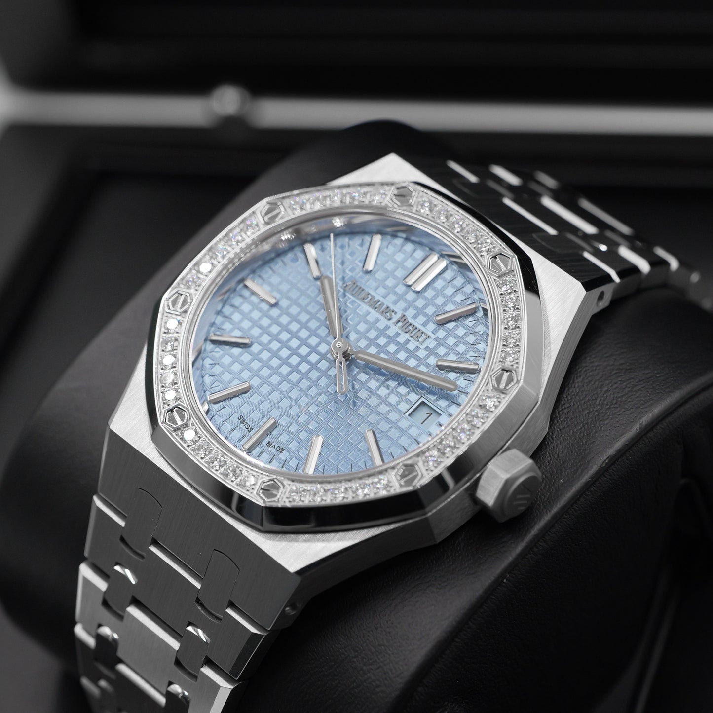 Audemars Piguet Royal Oak Ice Blue Factory Diamond Bezel 15551ST - Full Set (2022)