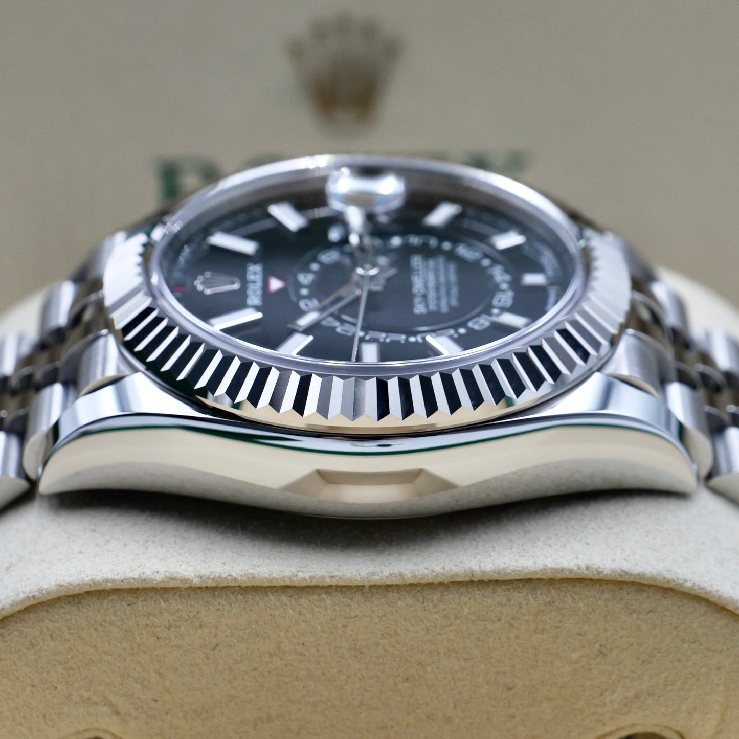 Rolex Sky-Dweller Black Dial Jubilee 336934 - Full Set (2026)
