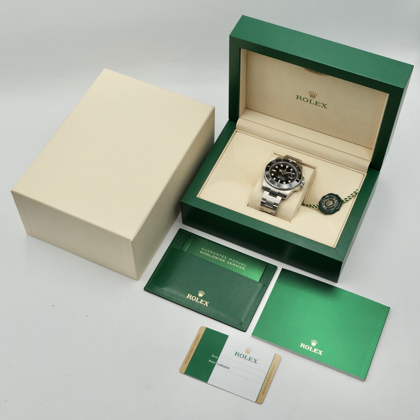 Rolex Submariner Date 116610LN - Full Set (2014)