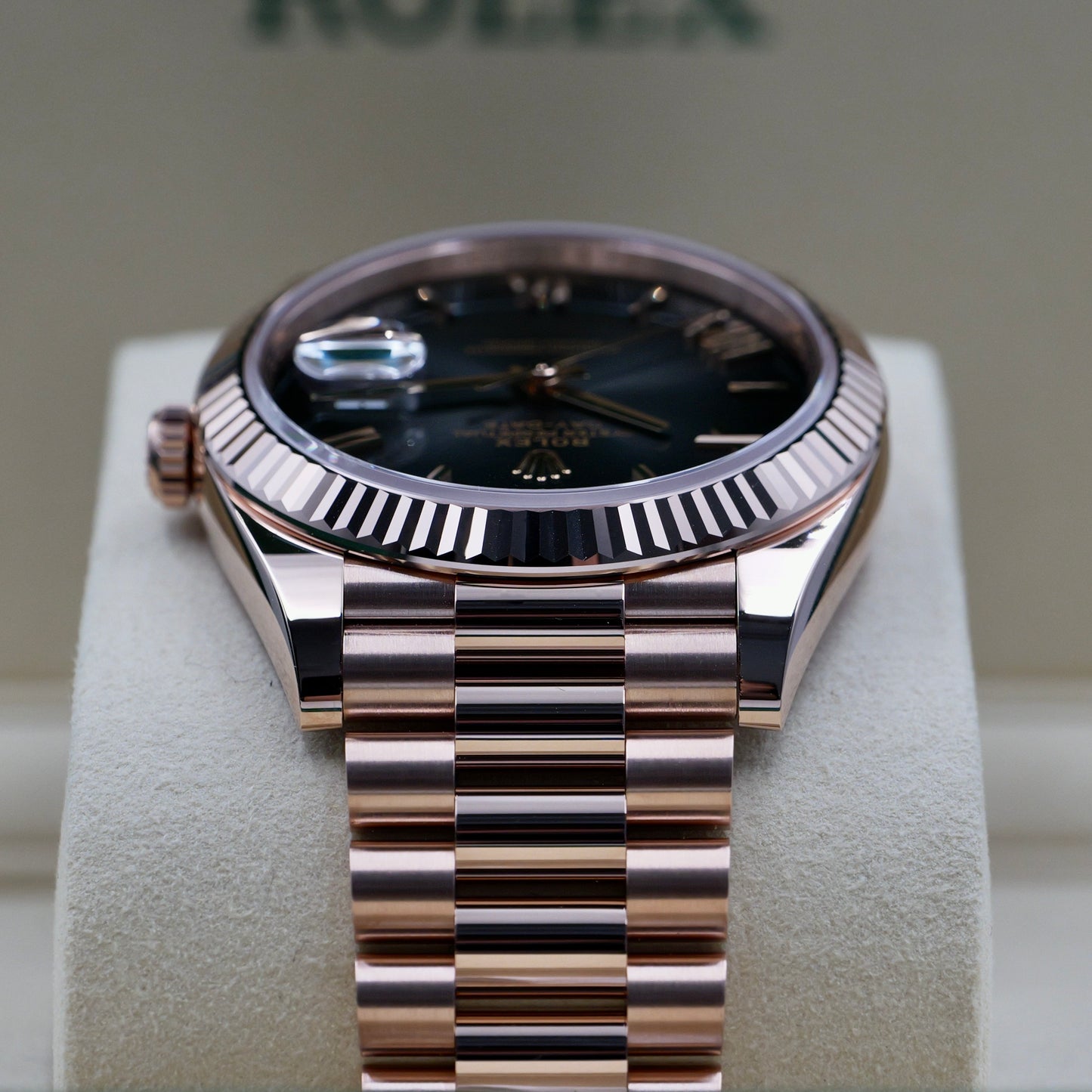 Rolex Day-Date 40 Ombré 228235 - Full Set (2026)