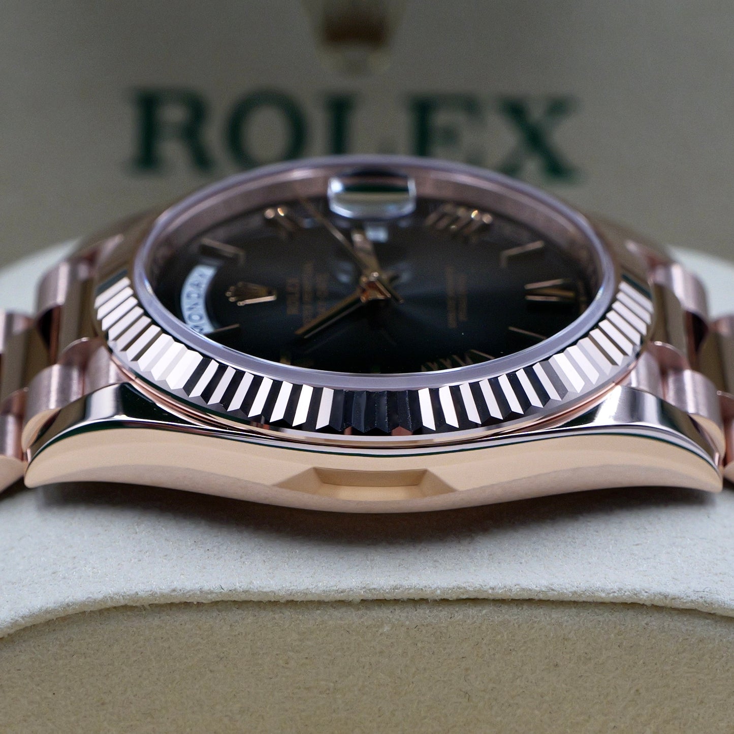 Rolex Day-Date 40 Ombré 228235 - Full Set (2026)