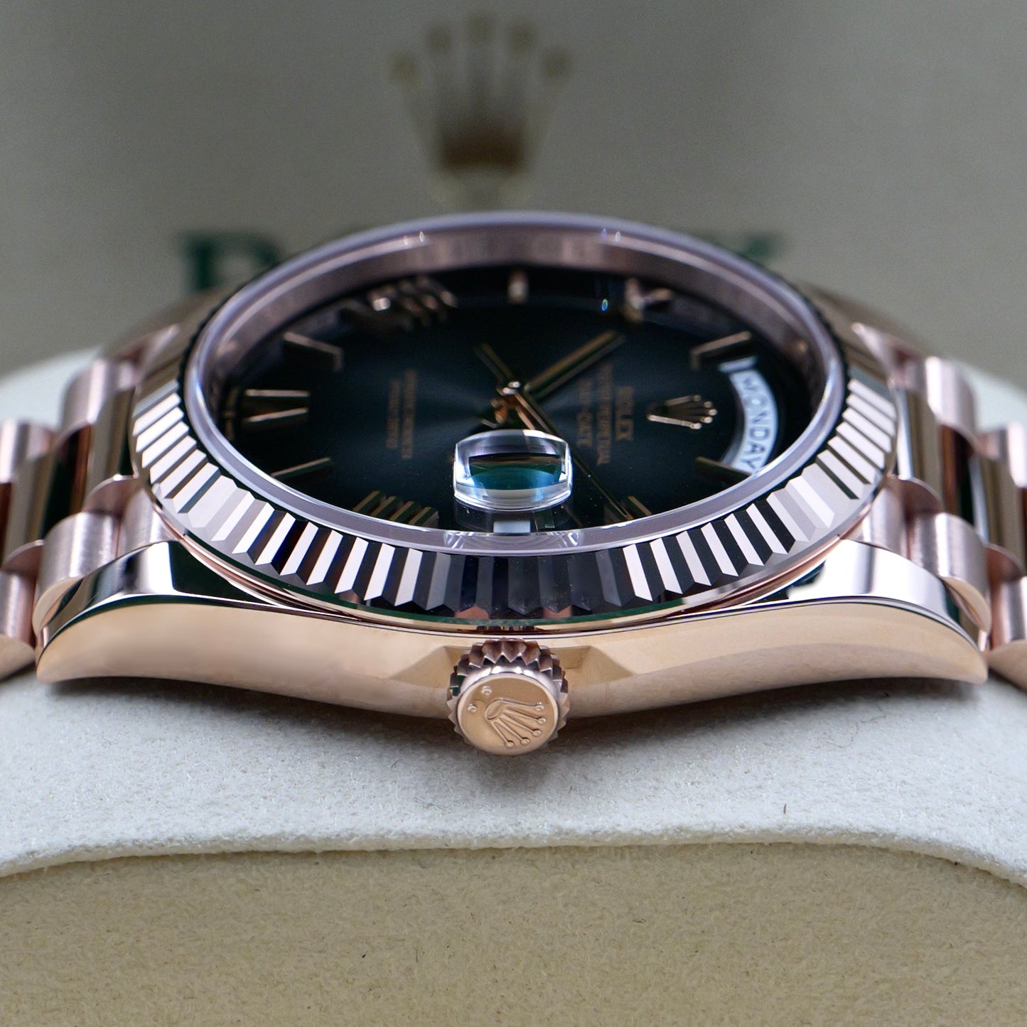 Rolex Day-Date 40 Ombré 228235 - Full Set (2026)