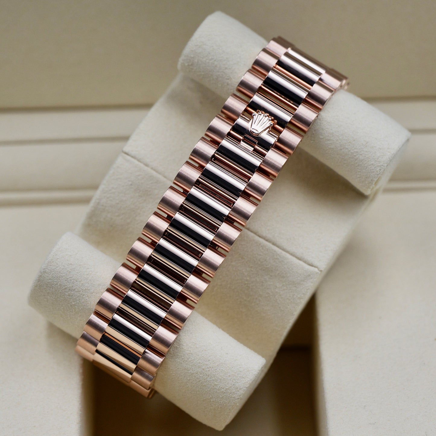 Rolex Day-Date 40 Ombré 228235 - Full Set (2026)