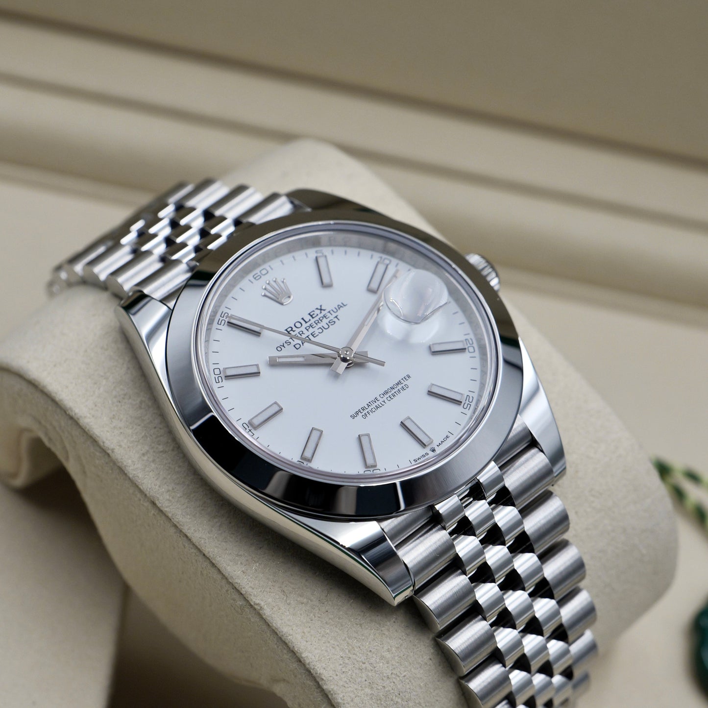 Rolex Datejust 41 White Baton Dial Smooth Jubilee 126300 - Full Set (2025)