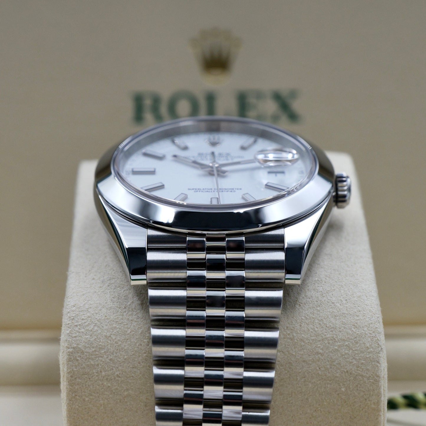 Rolex Datejust 41 White Baton Dial Smooth Jubilee 126300 - Full Set (2025)