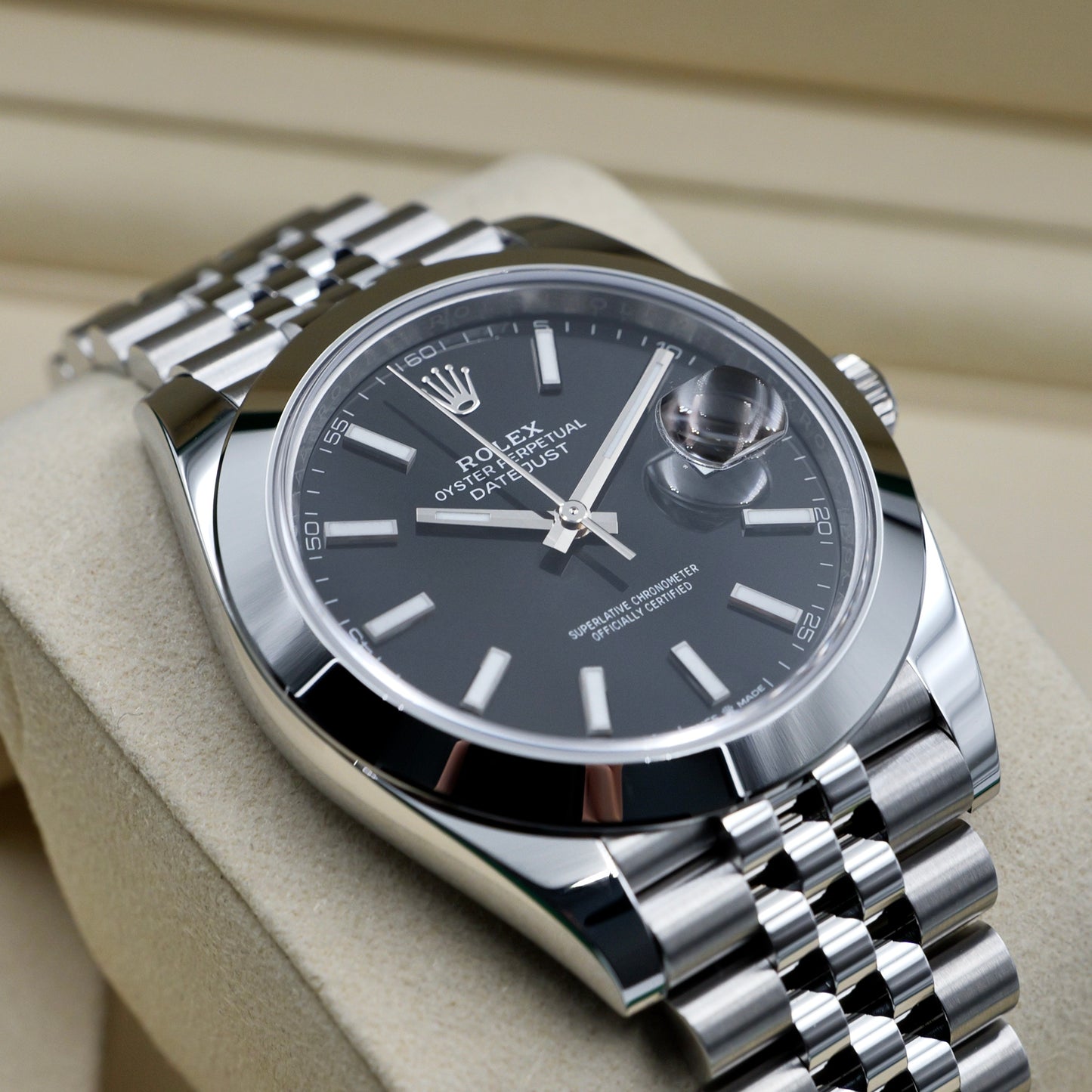 Rolex Datejust 41 Black Baton Smooth Jubilee 126300 - Full Set (2025)