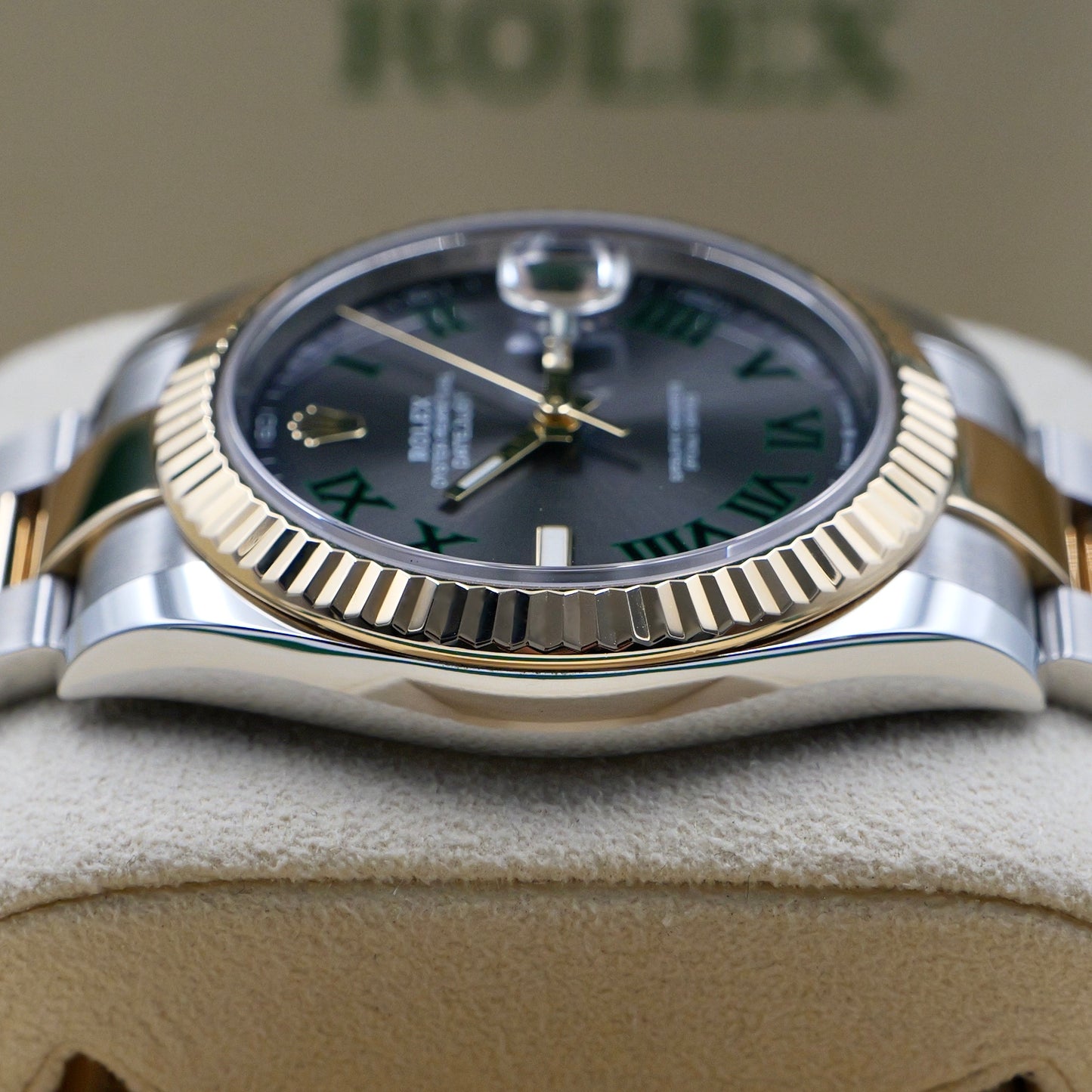 Rolex Datejust 41 Steel and Yellow Gold Wimbledon 126333 - Full Set (2022)