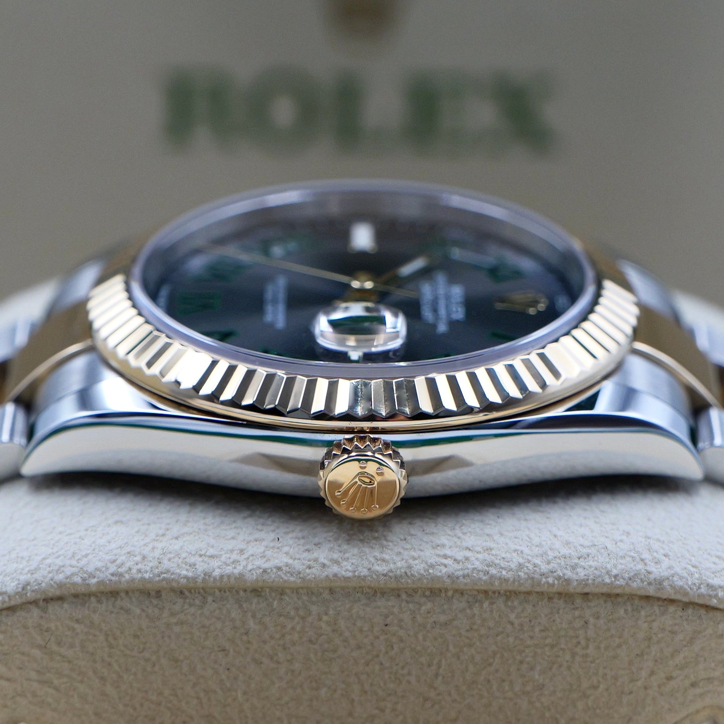 Rolex Datejust 41 Steel and Yellow Gold Wimbledon 126333 - Full Set (2022)