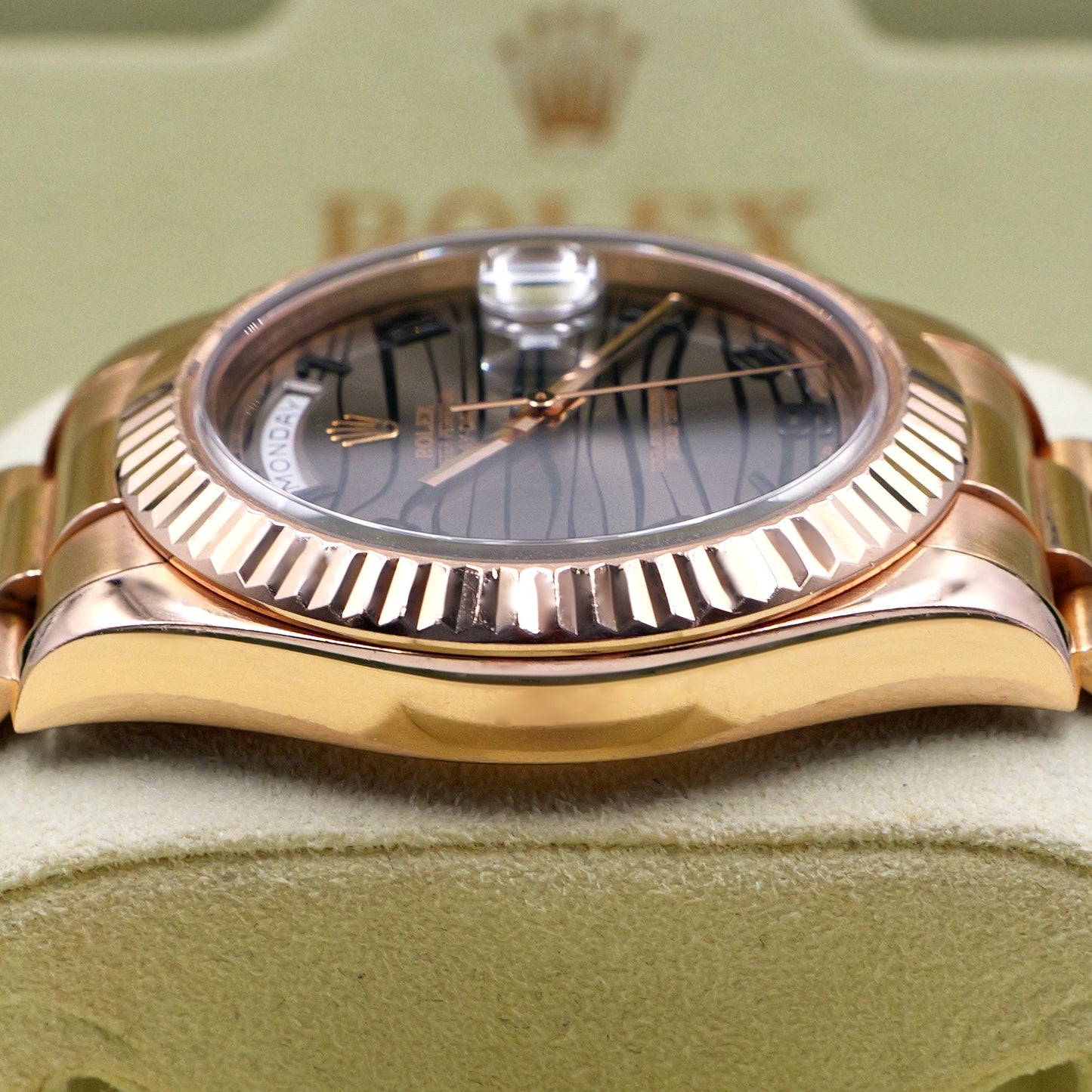 Rolex Day-Date II Wave Dial 218235 - Full Set (2013)