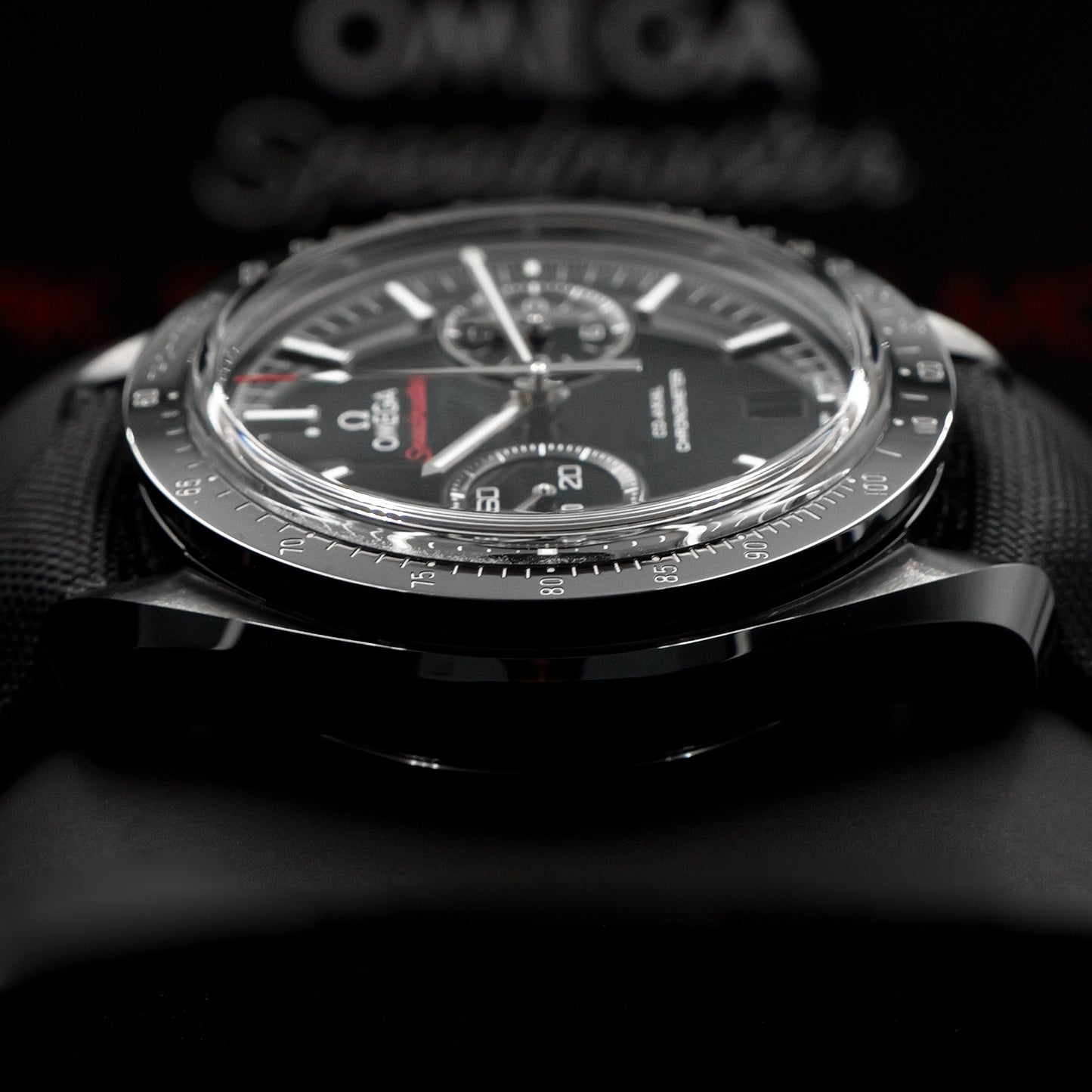 Omega Speedmaster Dark Side Of The Moon Ceramic 311.92.44.51.01.007 Full Set 2022
