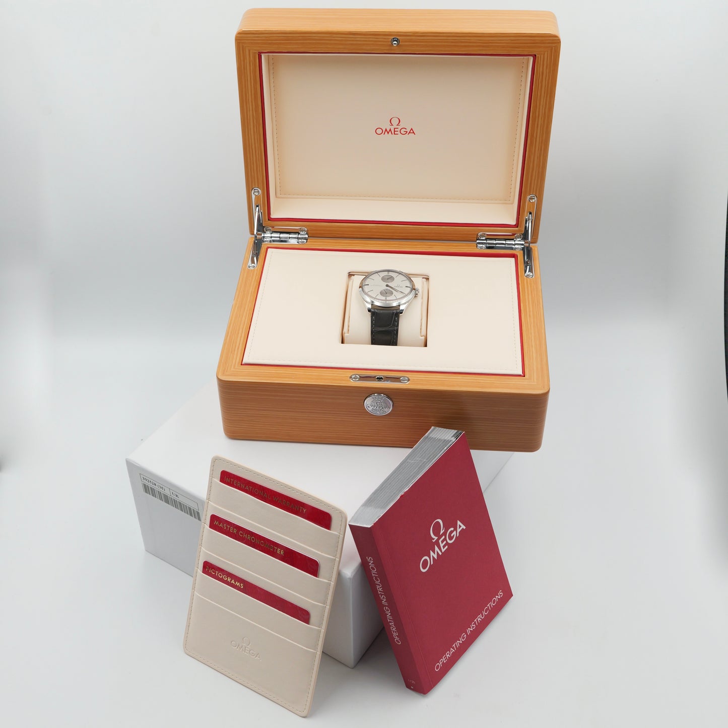 Omega De Ville Co-axial Master Chronometer - Full Set (2025)