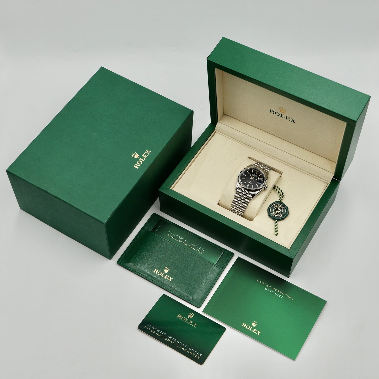 Rolex Datejust 36 Black Fluted Jubilee Full Set 126234 - Full Set (2026)
