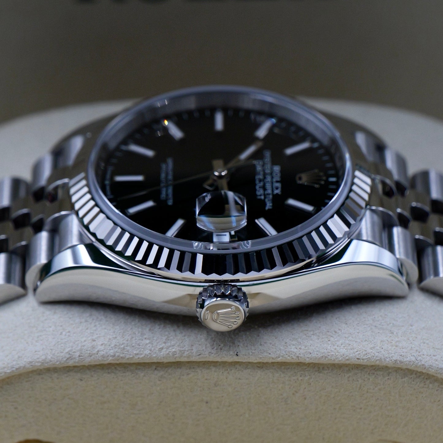 Rolex Datejust 36 Black Fluted Jubilee Full Set 126234 - Full Set (2026)