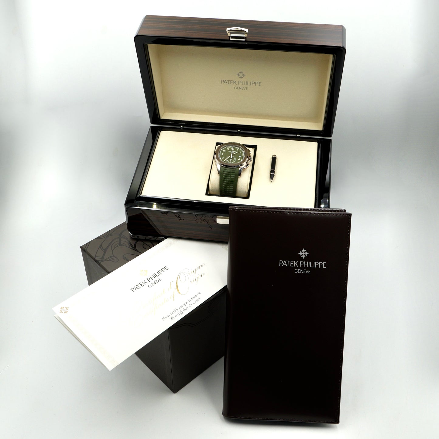 Patek Philippe Aquanaut Green 5968G - Full Set (2026)