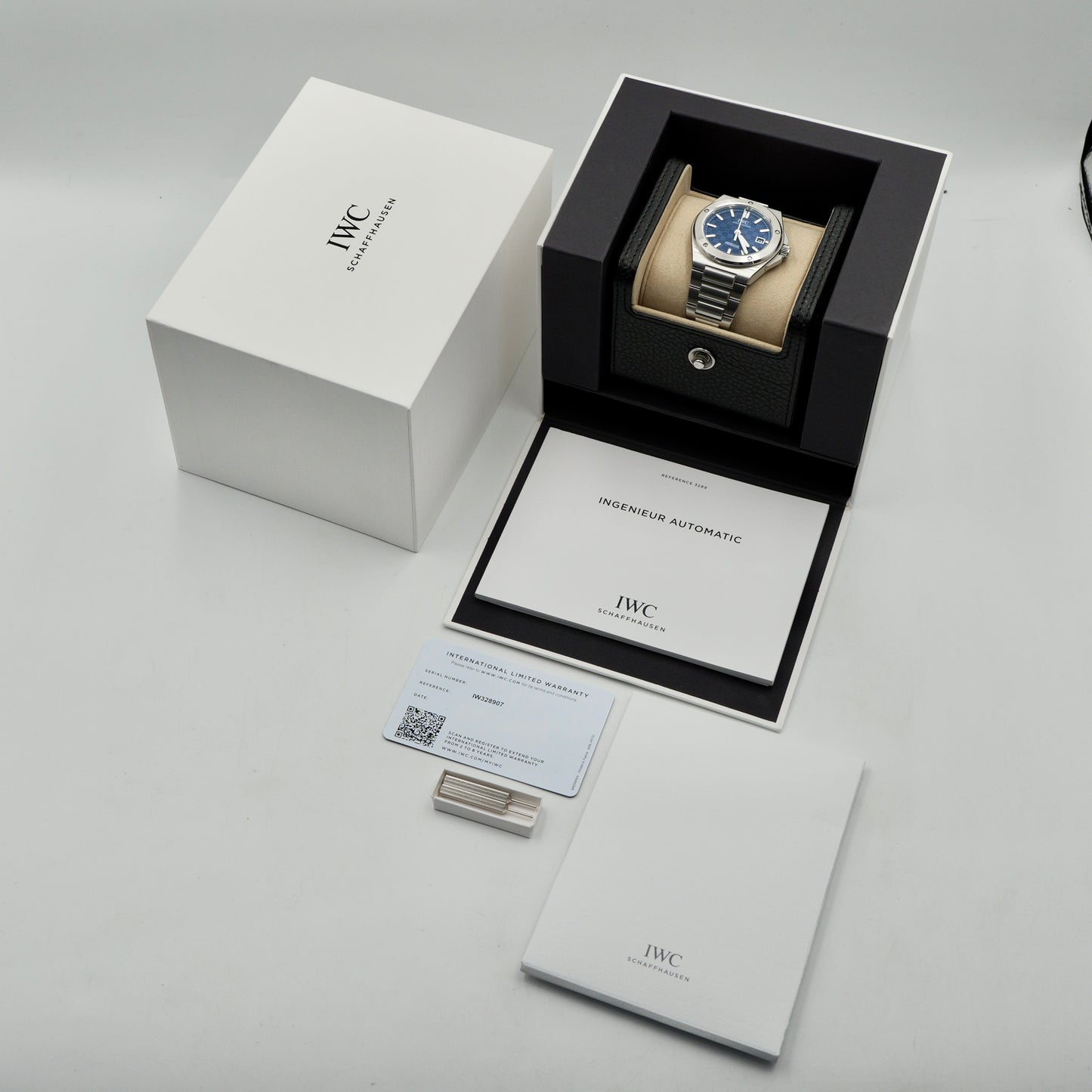IWC Ingenieur Automatic 40 Blue IW328907 Full Set 2025