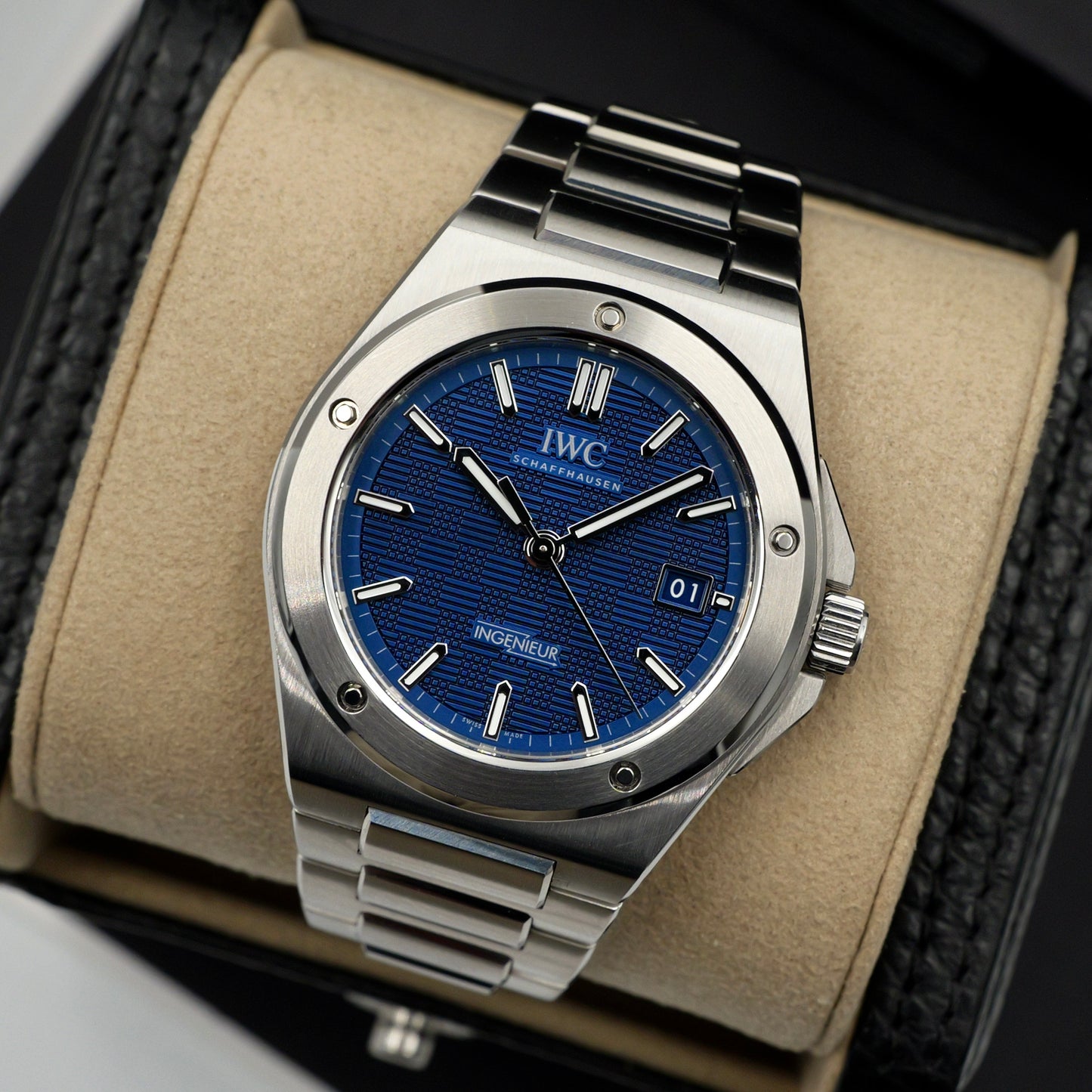 IWC Ingenieur Automatic 40 Blue IW328907 Full Set 2025