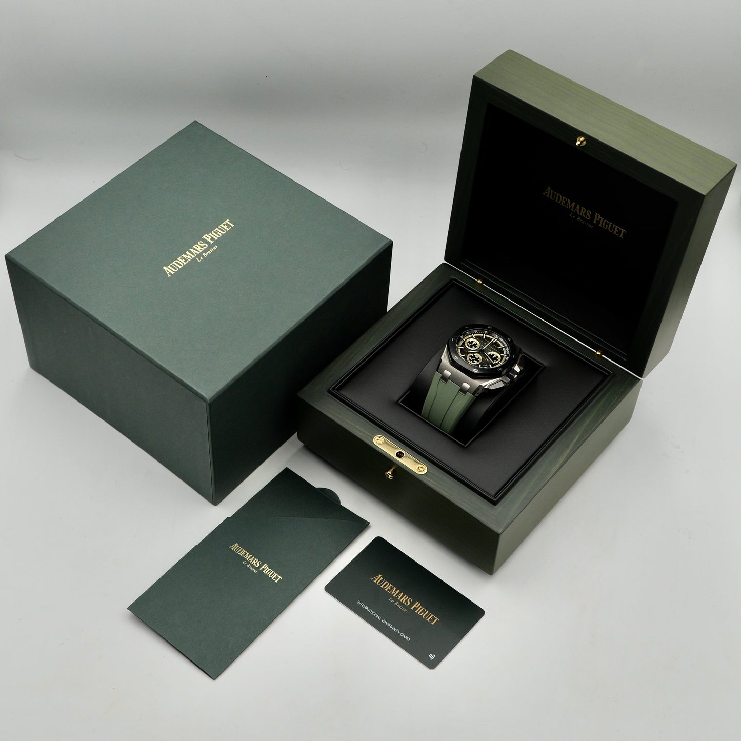 Audemars Piguet Royal Oak Offshore Green Strap 26420IO - Full Set (2026)