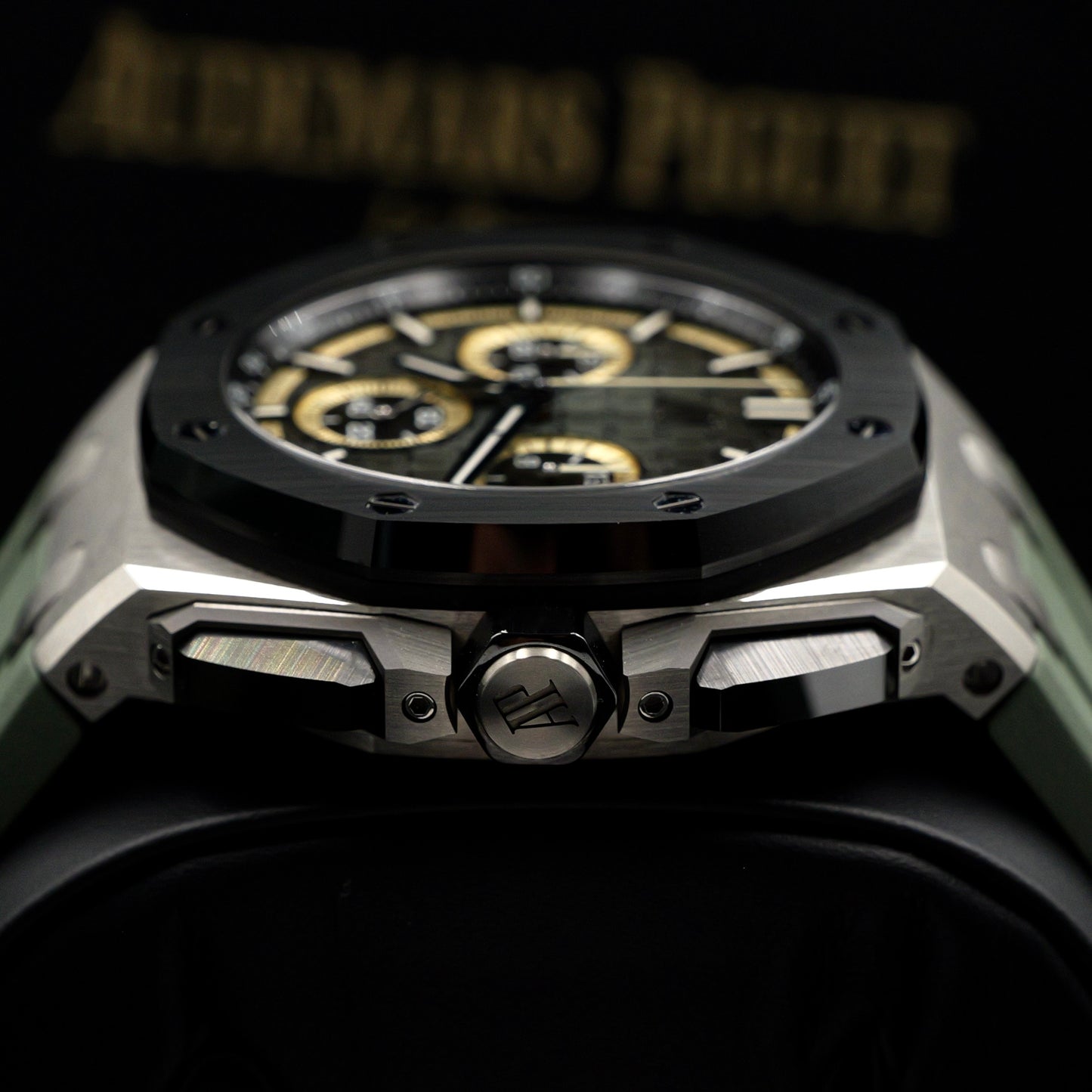 Audemars Piguet Royal Oak Offshore Green Strap 26420IO - Full Set (2026)