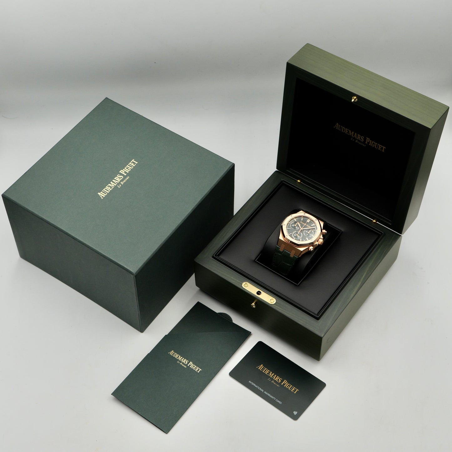 Royal Oak Selfwinding Chronograph "50th Anniversary" Green Dial 26240OR - Full Set (2022)