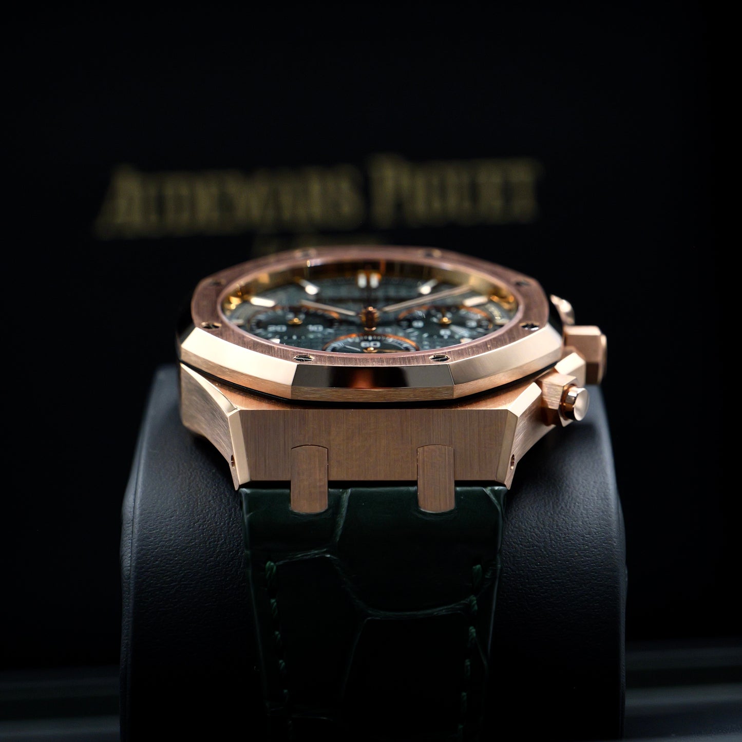 Royal Oak Selfwinding Chronograph "50th Anniversary" Green Dial 26240OR - Full Set (2022)