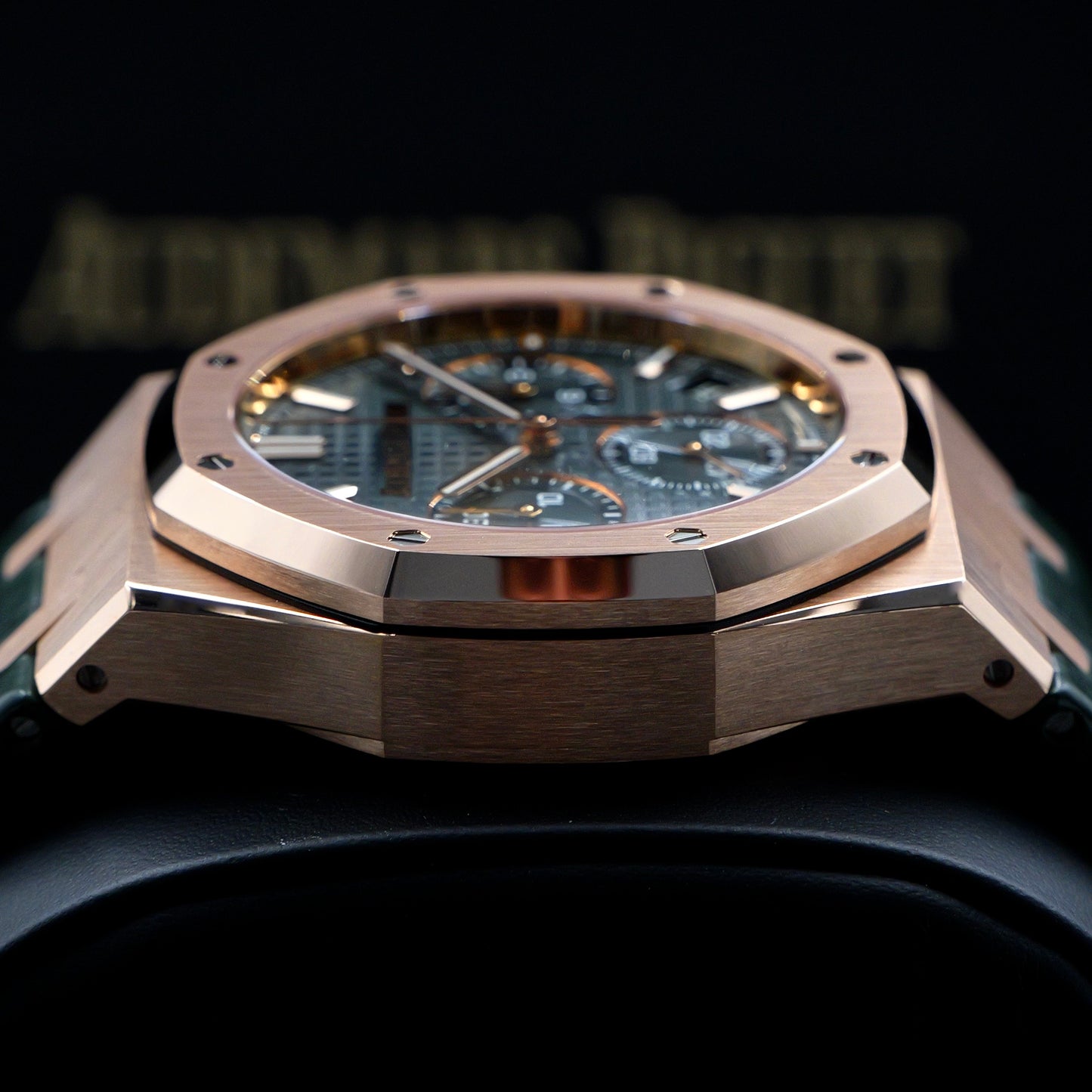 Royal Oak Selfwinding Chronograph "50th Anniversary" Green Dial 26240OR - Full Set (2022)
