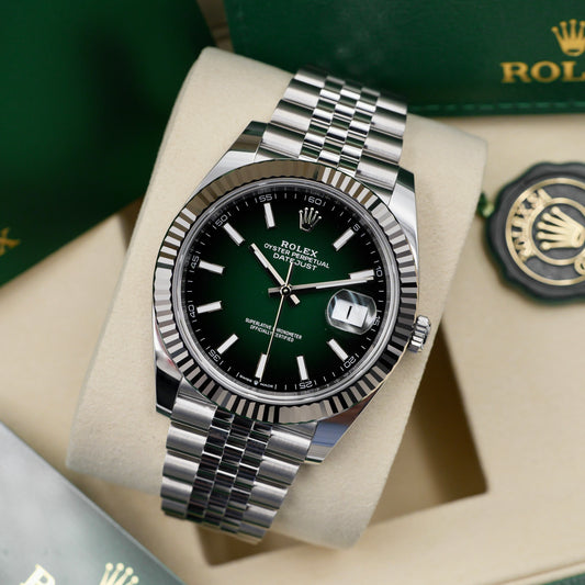 Rolex Datejust 41 Green Ombré Fluted Bezel Jubilee Bracelet 126334 - Full Set (2026)