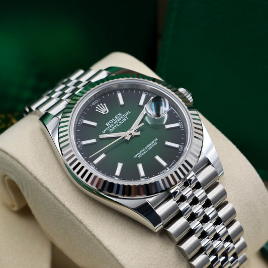 Rolex Datejust 41 Green Ombré Fluted Bezel Jubilee Bracelet 126334 - Full Set (2026)