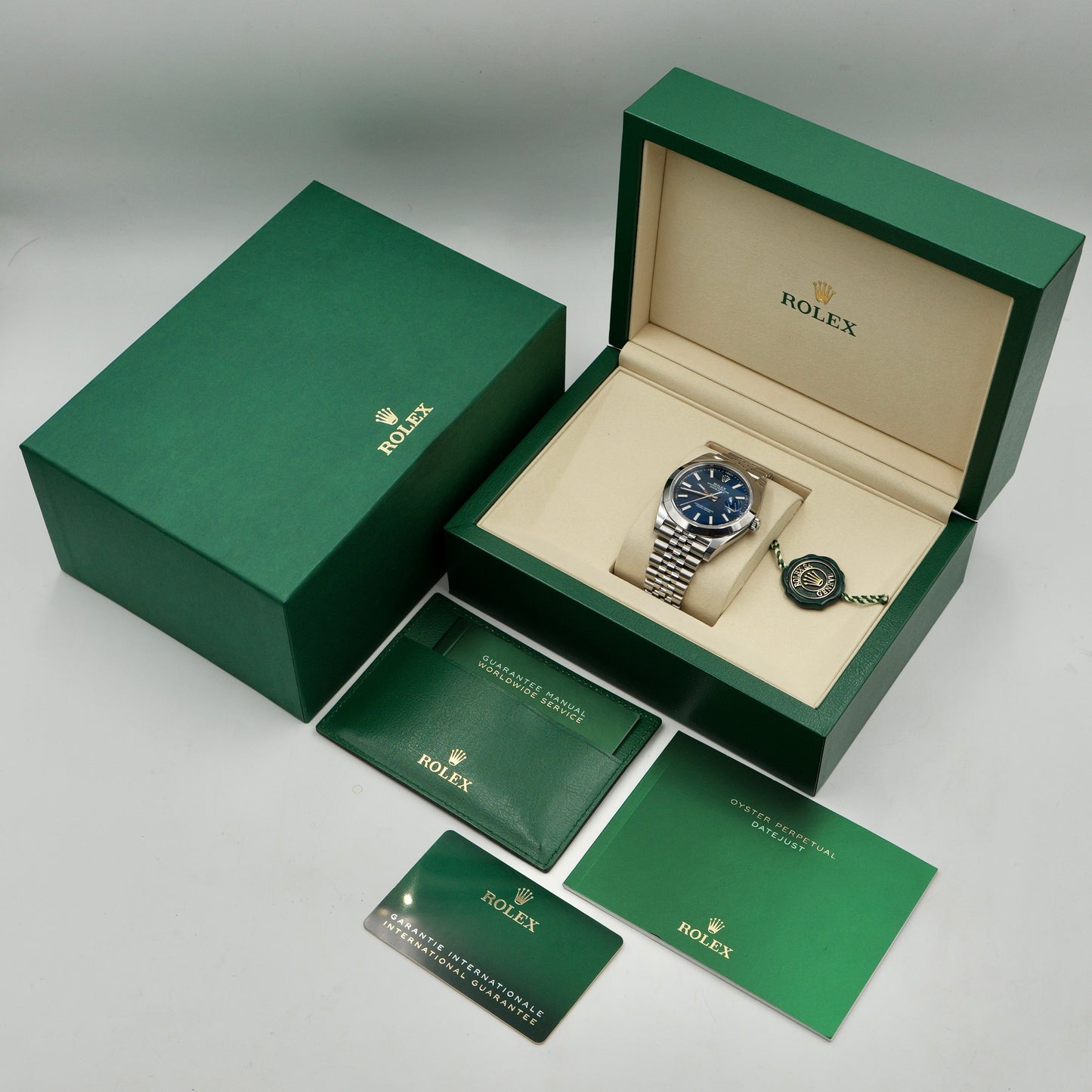 Datejust 41 Blue Baton Dial Smooth Jubilee 126300 - Full Set (2026)