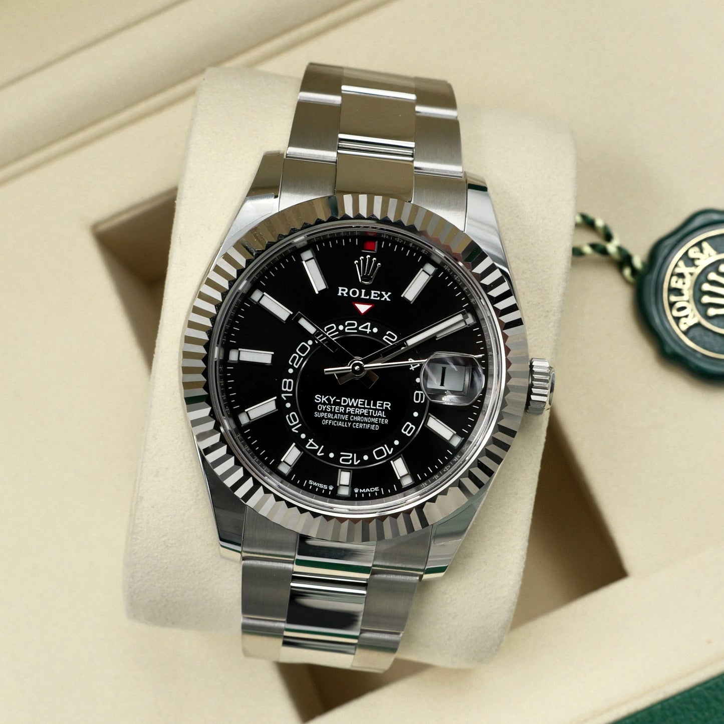 Rolex Sky-Dweller Black Dial Oyster 336934 - Full Set (2026)