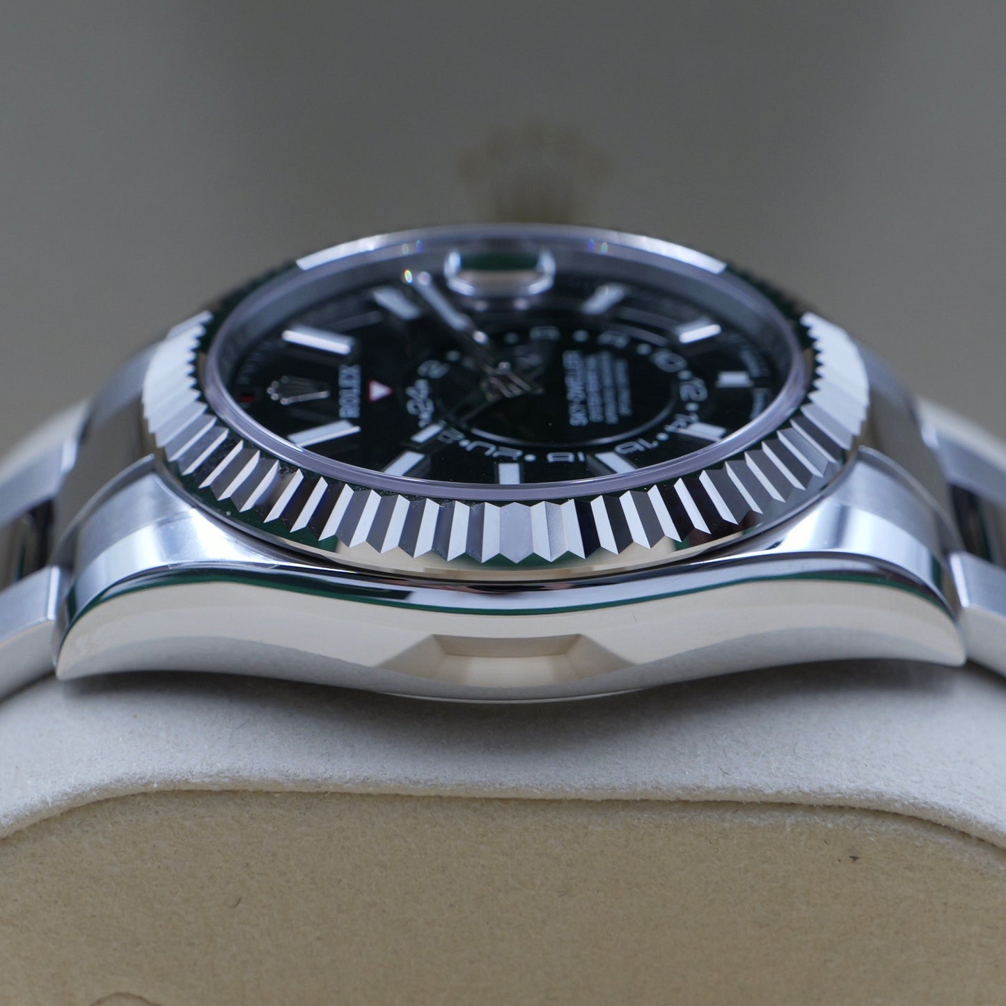 Rolex Sky-Dweller Black Dial Oyster 336934 - Full Set (2026)