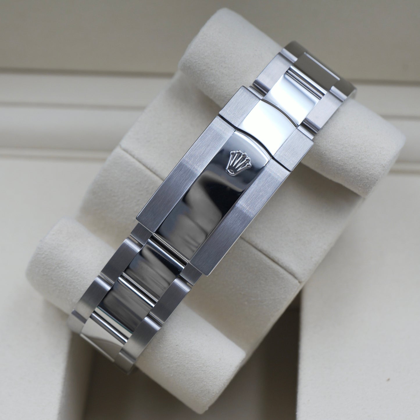 Rolex Sky-Dweller Black Dial Oyster 336934 - Full Set (2026)