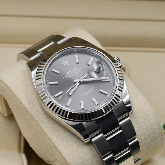 Rolex Datejust 41 Rhodium Dial Fluted Oyster 126334 - Full Set (2021)