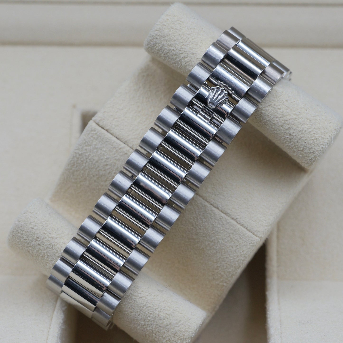 Rolex Day-Date 40 Platinum Ice Blue Baguette Dial 228206 - Full Set (2022)
