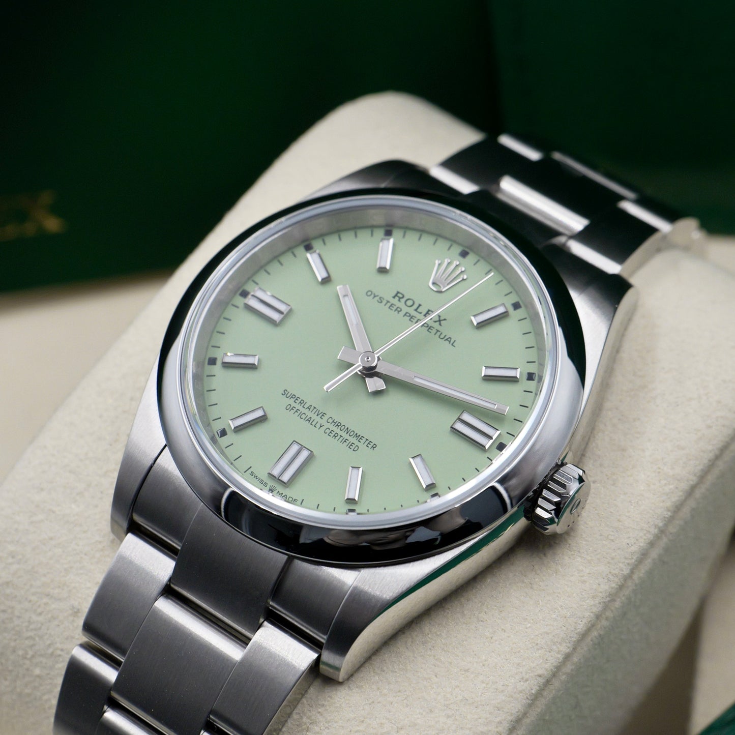 Rolex Oyster Perpetual 36 Pistachio 126000 - Full Set (2026)