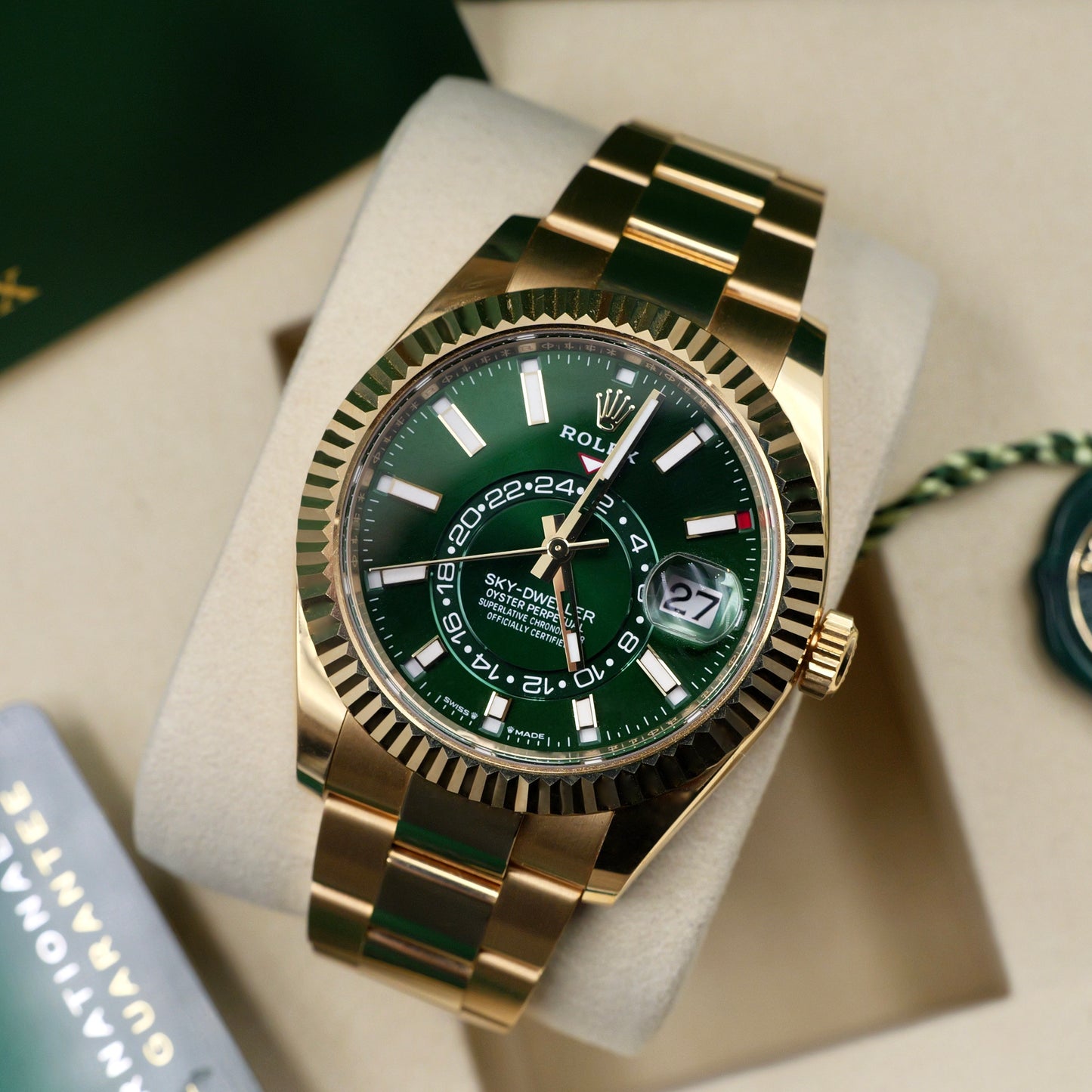 Rolex Sky-dweller Green Dial 336934 - Full Set (2025)