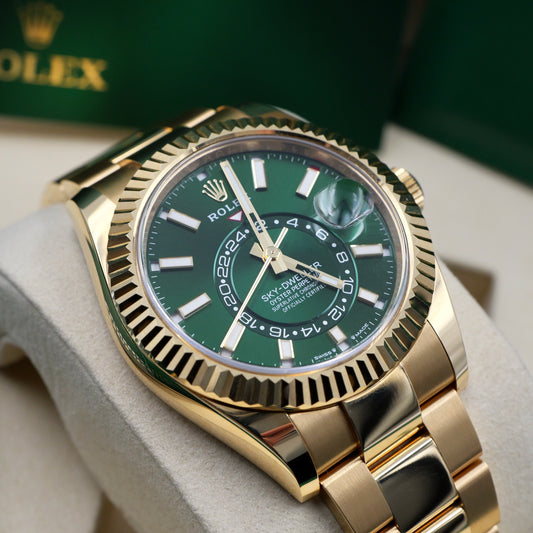 Rolex Sky-dweller Green Dial 336934 - Full Set (2025)